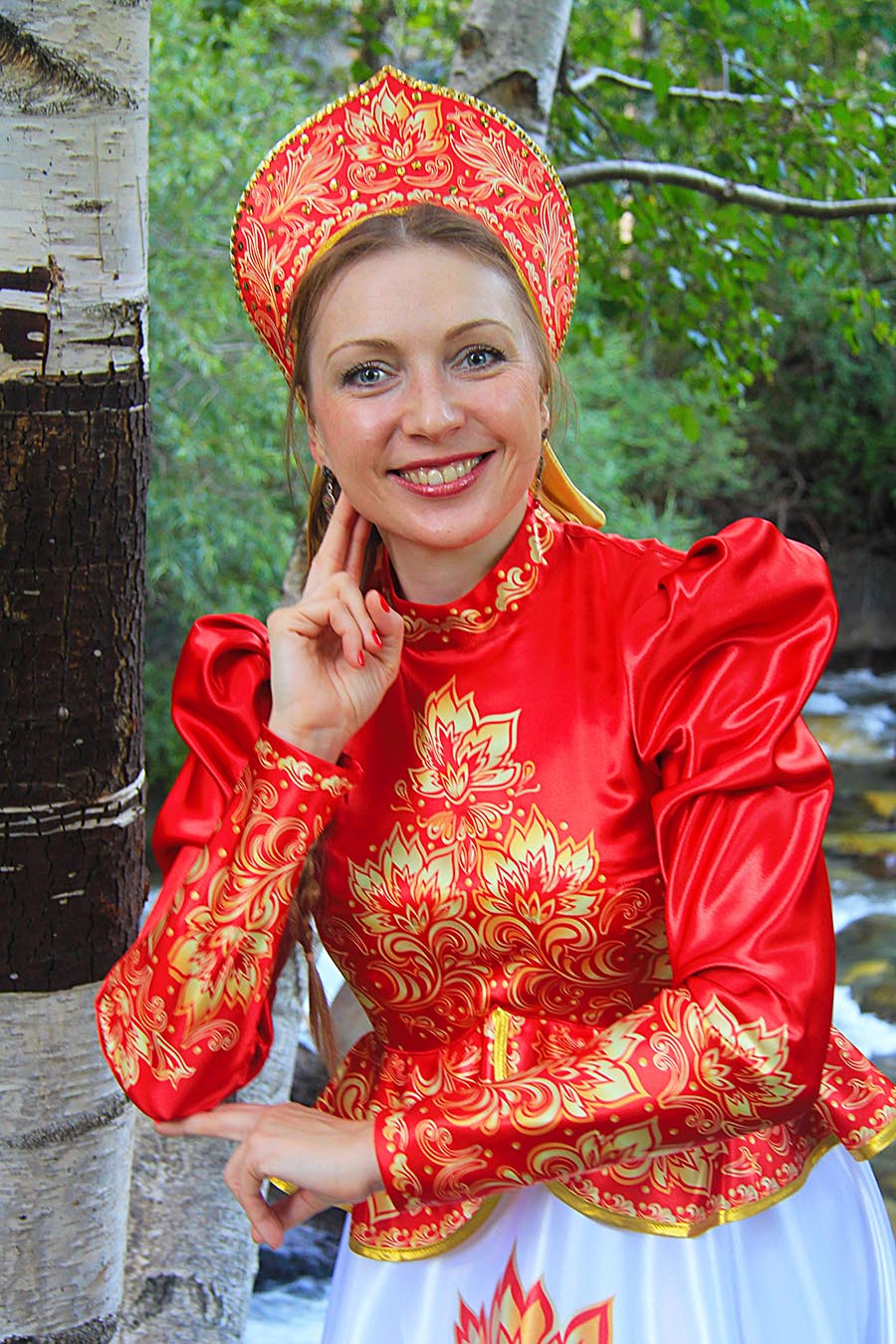 Women in Slavic costumes in Warsaw